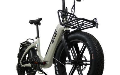 Blaupunkt Enno Faltrad mit besonders griffigen Fatbike-Reifen für mehr Traktion (Foto: Blaupunkt)